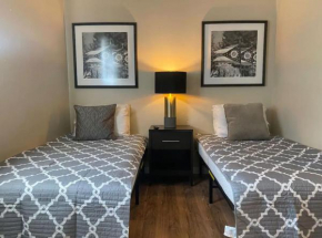 Sleeps 16 with 11 Beds 6 Bedrooms plus WIFI